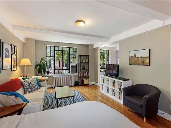 101 Lafayette Avenue image 1 of 2