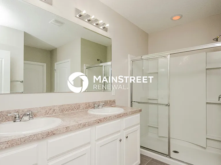 Main Bathroom
