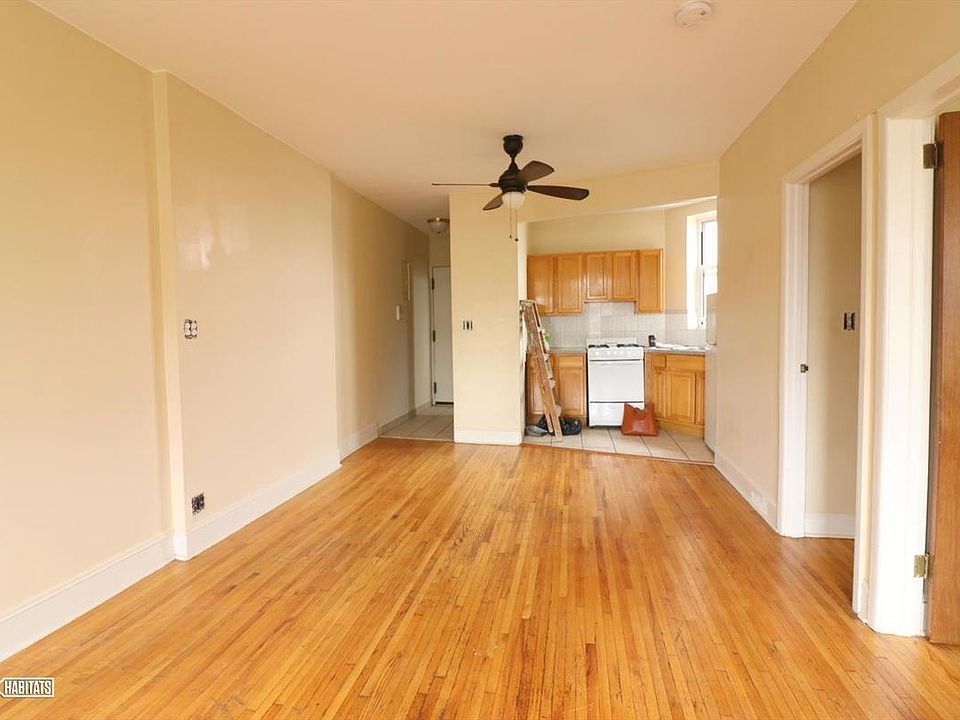 1st image of 3711 9th St APT 6