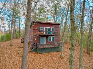 976 Churchview Ln, Fries, VA 24330