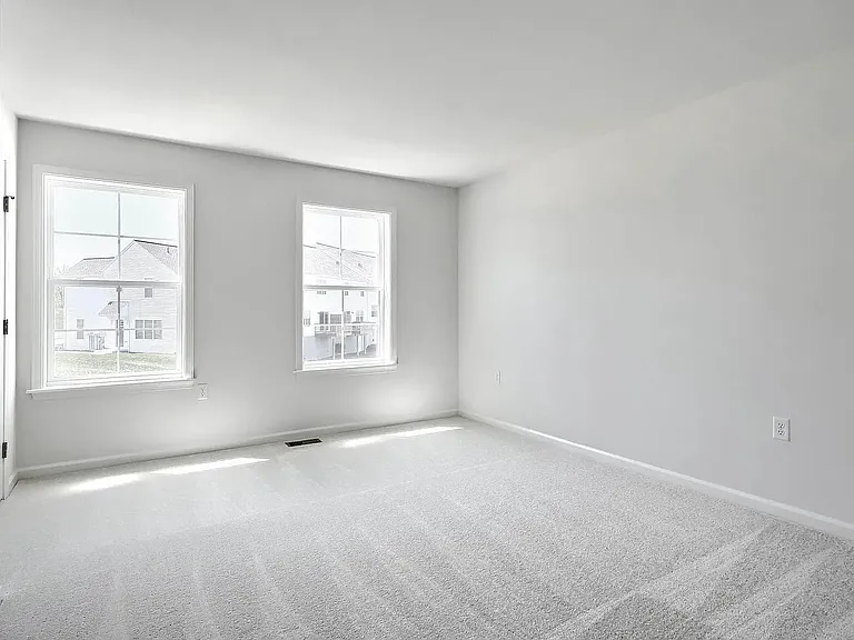 7884 Briarwood Dr — Photo 16