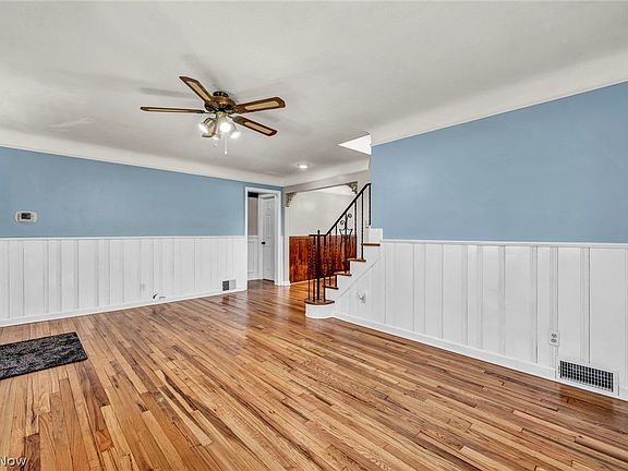 5th image of 833 Lander Rd