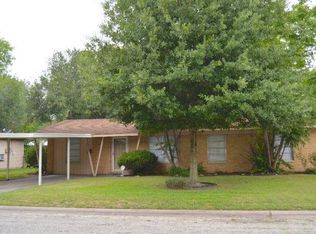 2308 Mimosa Ave, Victoria, TX 77901