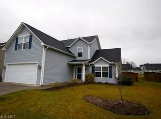 88 Lumber River Rd, Fletcher, NC 28732