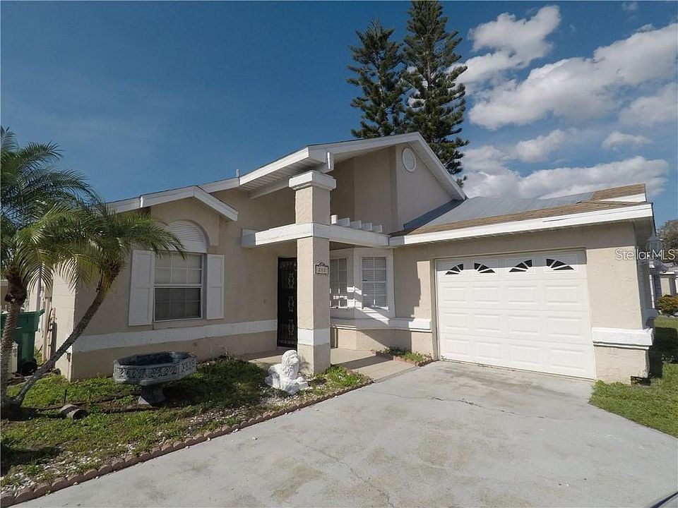 1st image of 212 Gemwood Ct