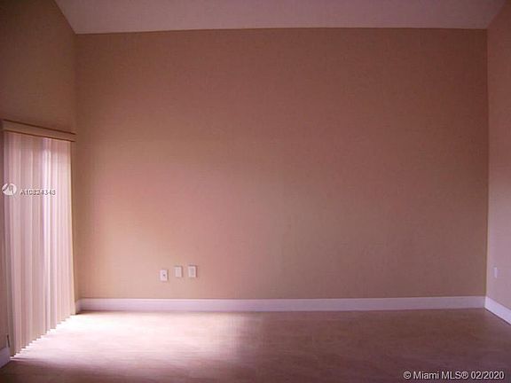 5th image of 18964 NW 63 Court Cir
