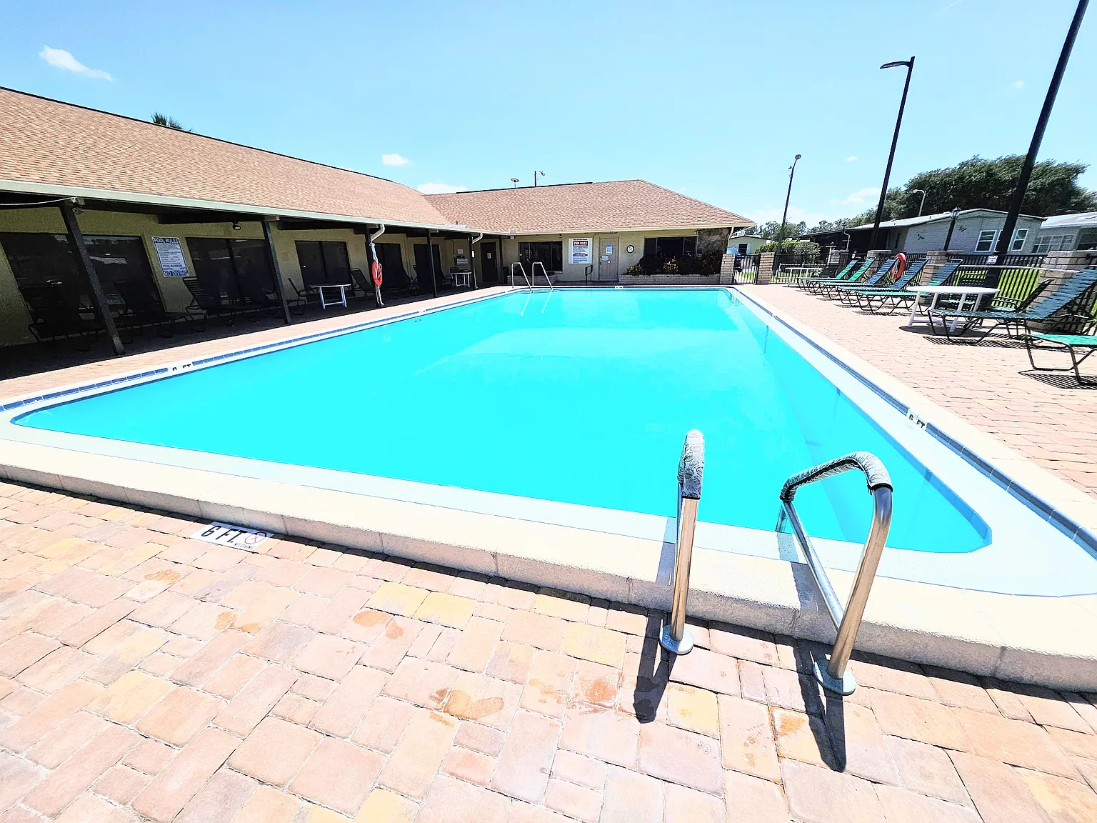 34425 Countryside Dr — Photo 1