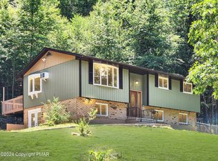 35 Natchez Rd, Effort, PA 18330