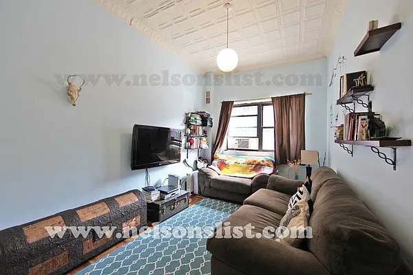 Rented by Nelson Aybar, LREB | media 13