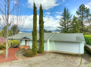 1164 Hillview Dr, Ashland, OR