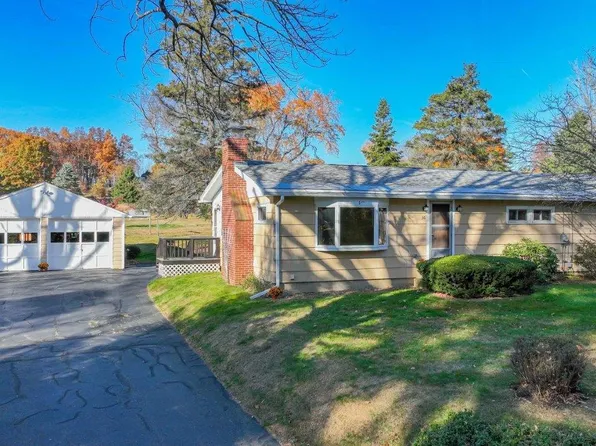 36 Governor Hill Road, Eliot, ME 03904