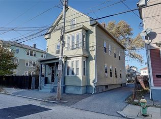 117 Hanover St, Providence, RI 02907