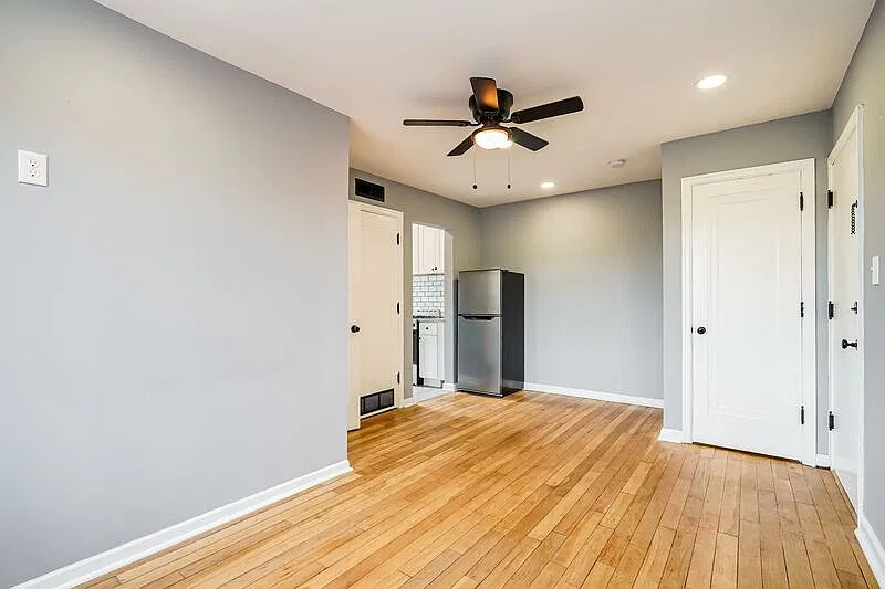 1 bed, 1.0 bath, $795 — Photo 4
