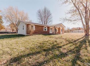 13830 Colorado Rd, Dixon, MO 65459