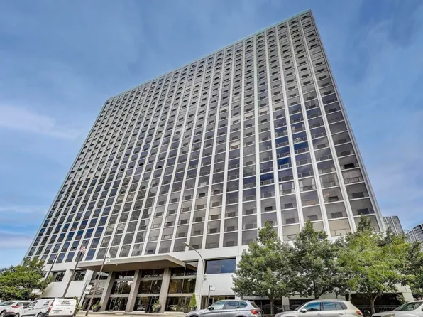 4343 N Clarendon Ave APT 1315, Chicago, IL 60613