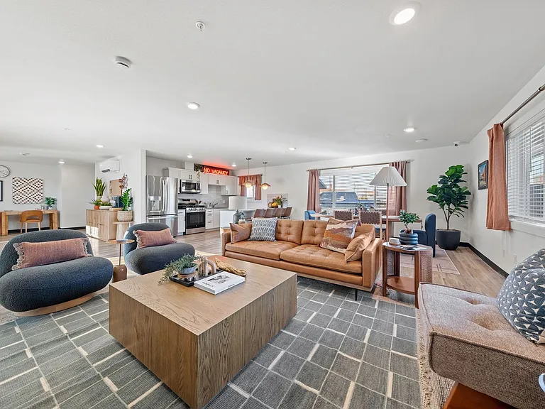 Nova Apartments — Photo 55