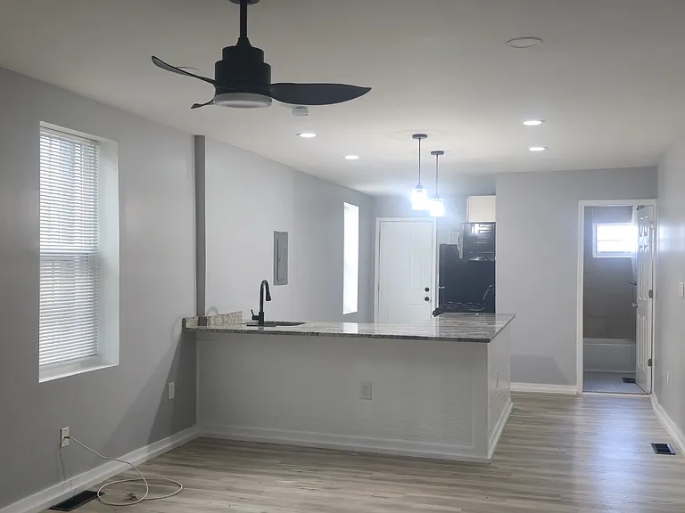 203 N Carey St #1 — Photo 7