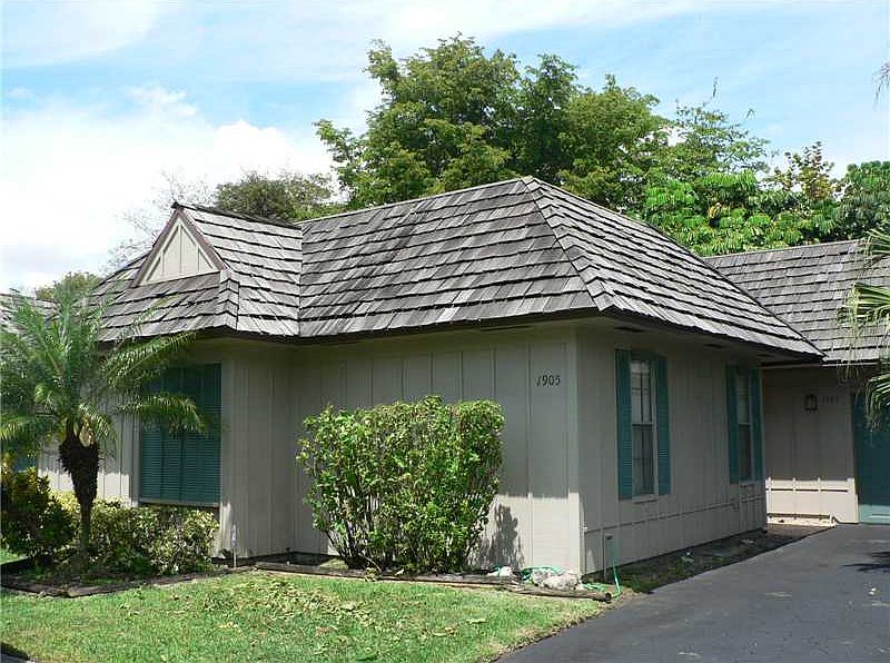 1st image of 1905 Coquina Way