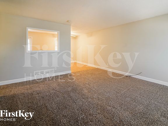 4th image of 1905 Burfordi Dr SW