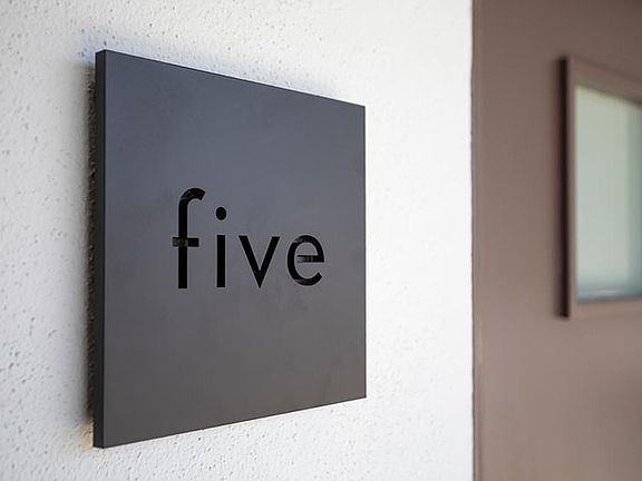 3rd image of 3518 Bellevue Ave APT 5