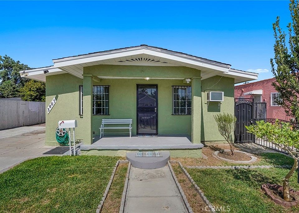 1st image of 3607 Walnut Ave