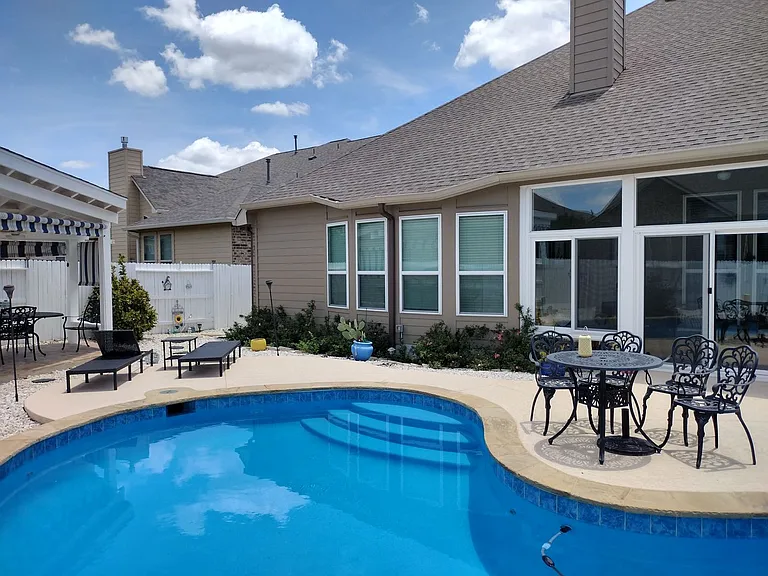 12307 Merritt Villa — Photo 33