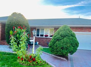 1073 Bordentown Ave, Sayreville, NJ 08859