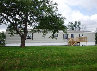 7324 NE Railroad Pond Rd, Hamilton, MO 64644