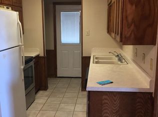 1211 Homeplex Ct, Irving, TX 75060