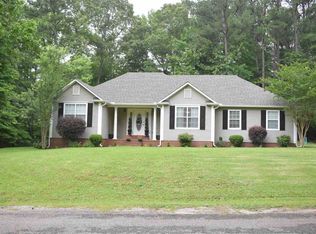 372 Woodland Cir, Ramer, TN 38367