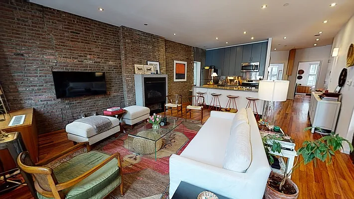 Rented by LG Fairmont Group | media 18