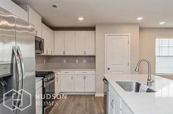 1548 Forkhorn Dr — Photo 6