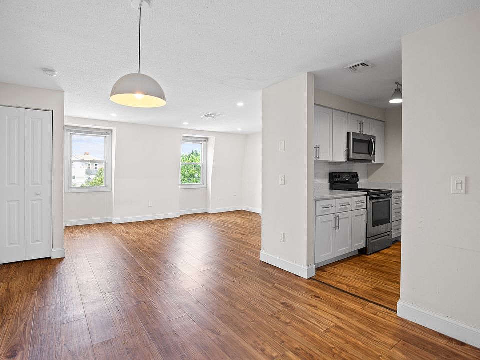 1st image of 497 Broadway St #11182047