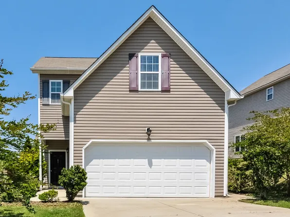684 Citrus Petal Rd, Fuquay Varina, NC 27526