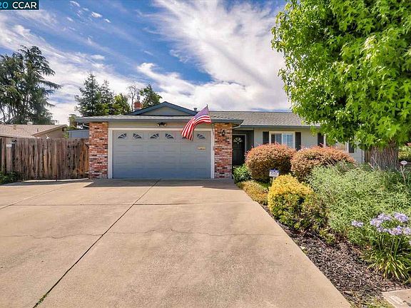 2nd image of 543 Vine Hill Way