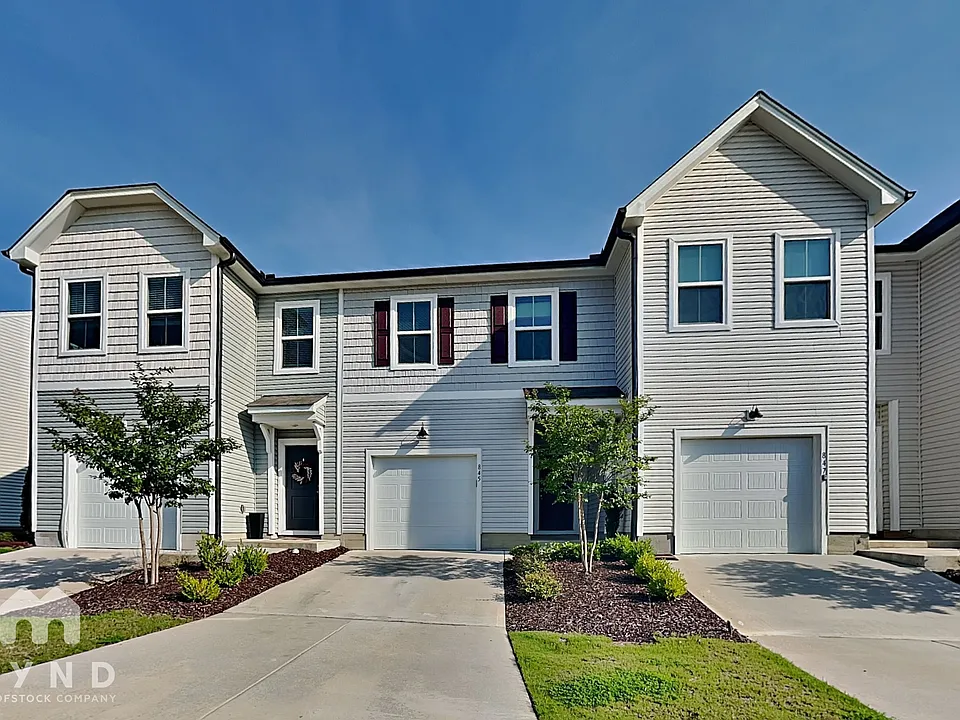 845 Falls Grove Trl