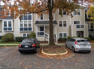 12906 Grays Pointe Rd #C, Fairfax, VA 22033