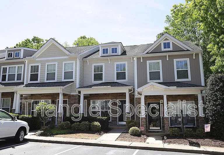 8811 Orchard Grove Way — Photo 2