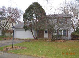 825 Brookside Dr, Bartlett, IL