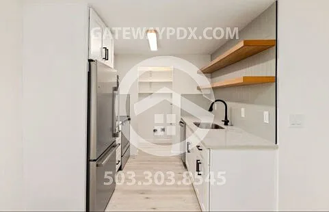 14095 SW Walker Rd #9 — Photo 4