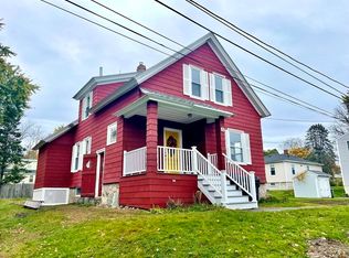 5 Lancaster Rd, Methuen, MA 01844