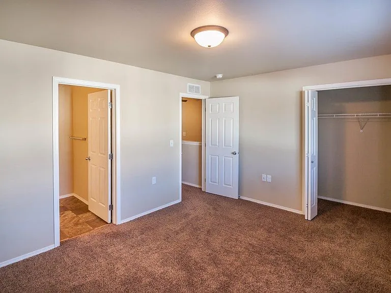 Lake Area Townhomes Phase I — Photo 7