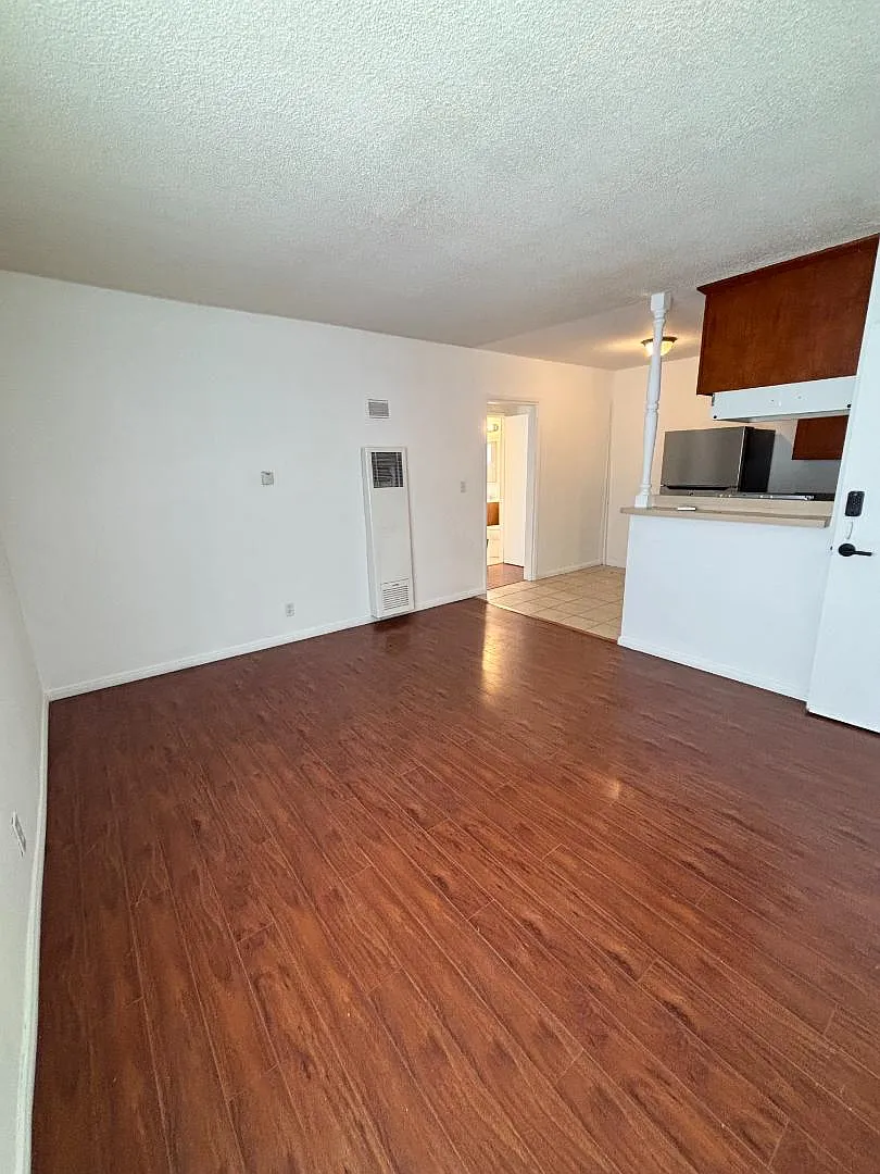 833 W. Duarte Road - Unit 1 — Photo 1