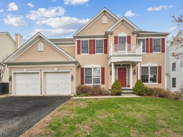 81 Hickory Hill Blvd, Totowa Boro, NJ 07512