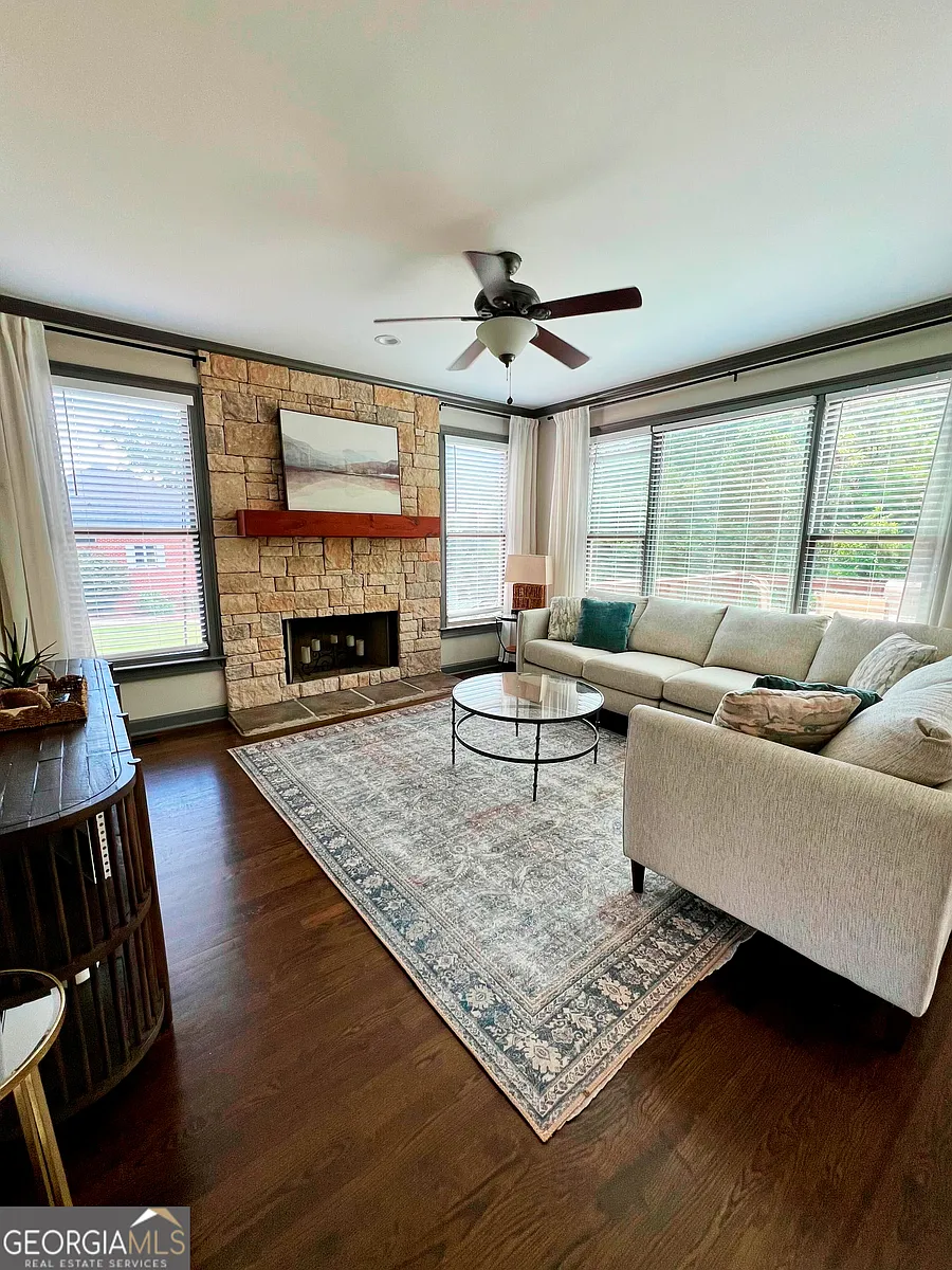Building Photo - 10 Bridlewood Ct