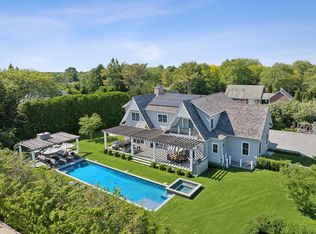 48 Harvest Ln, Southampton, NY 11968