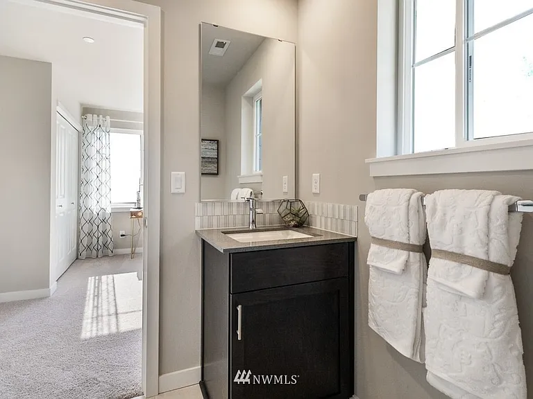 16009 SE 141st Pl — Photo 36