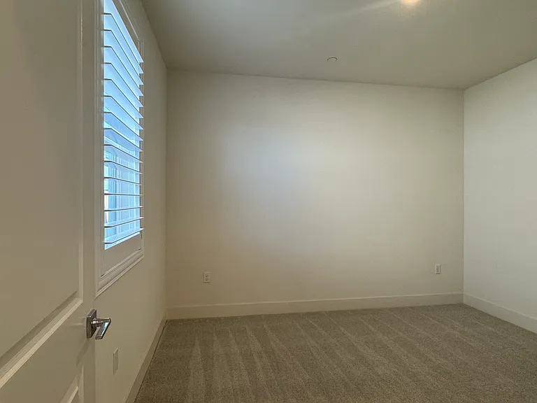 5512 Ironwood Ave — Photo 12