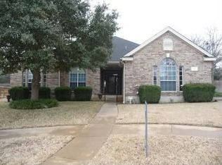 105 Linda Ct, Georgetown, TX 78628