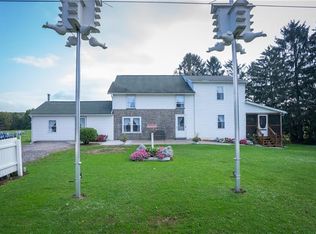 1320 District Rd, Fredonia, PA 16124